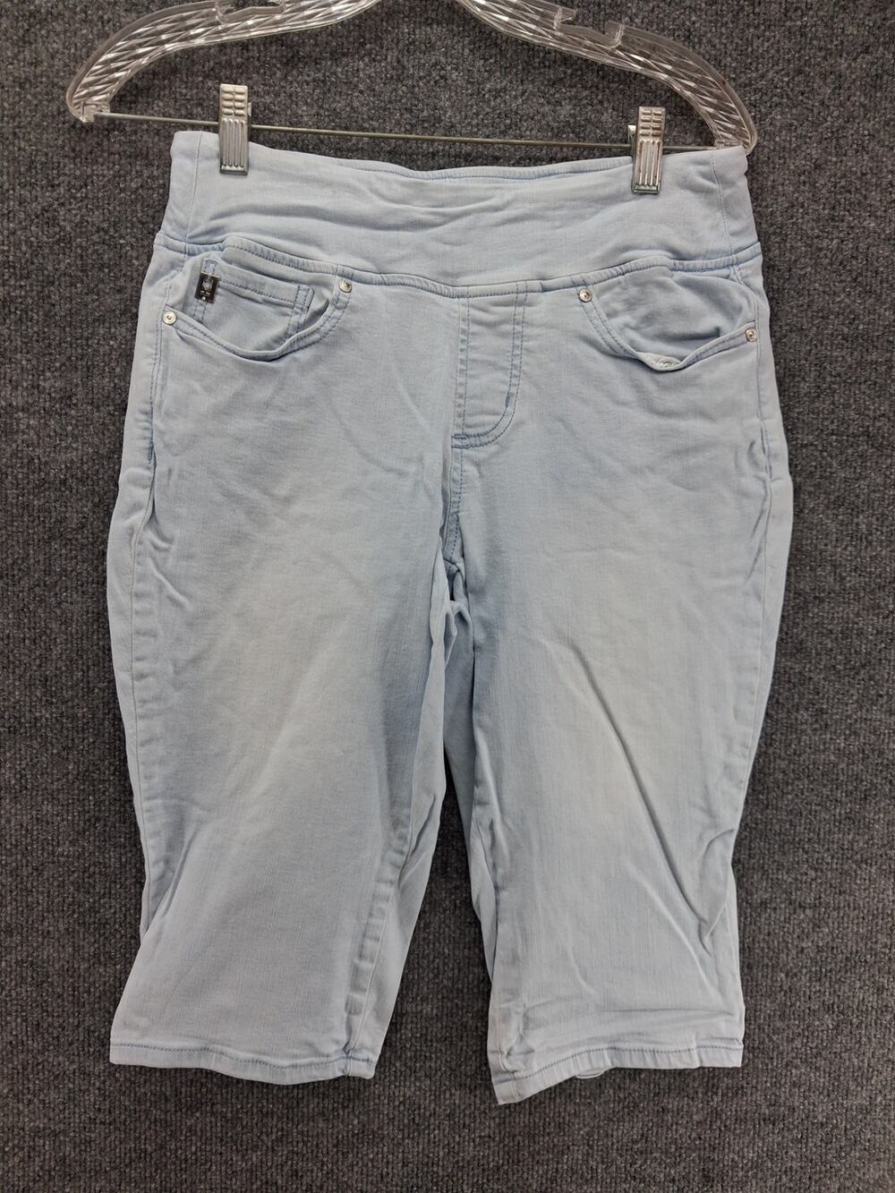 Belle Kim Gravel Capri Womens 6P Light Wash Denim